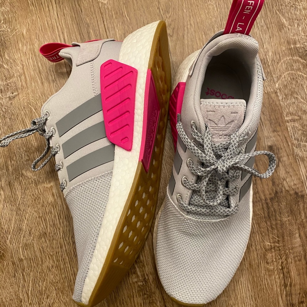 Women’s Adidas NMD R1 Shoes size 10